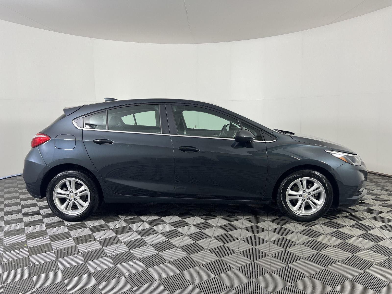 Used 2018 Graphite Metallic Chevrolet LT image 31