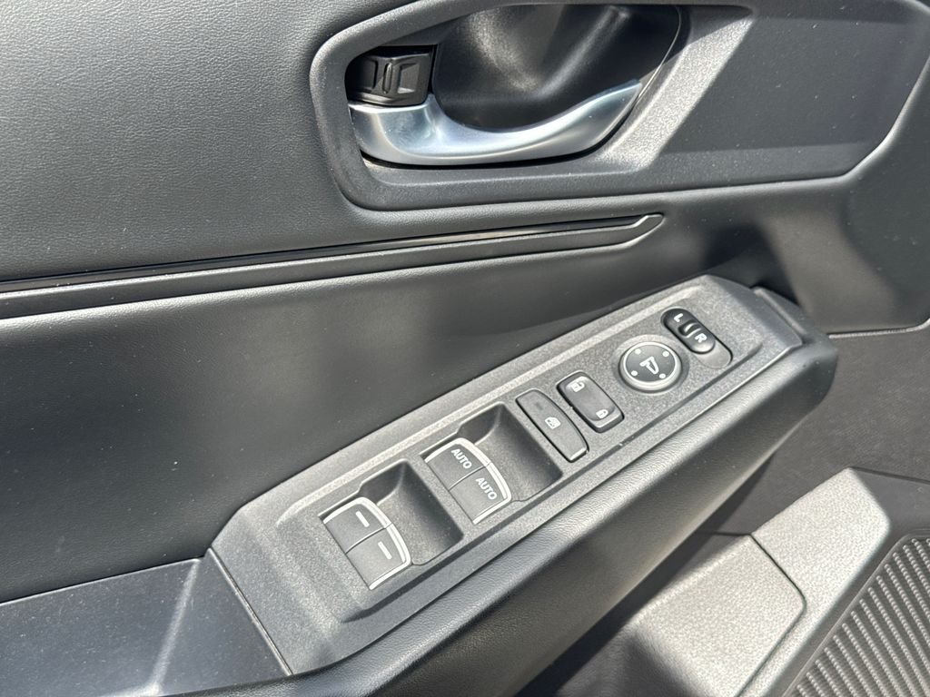 Used 2024 White Honda EX image 28