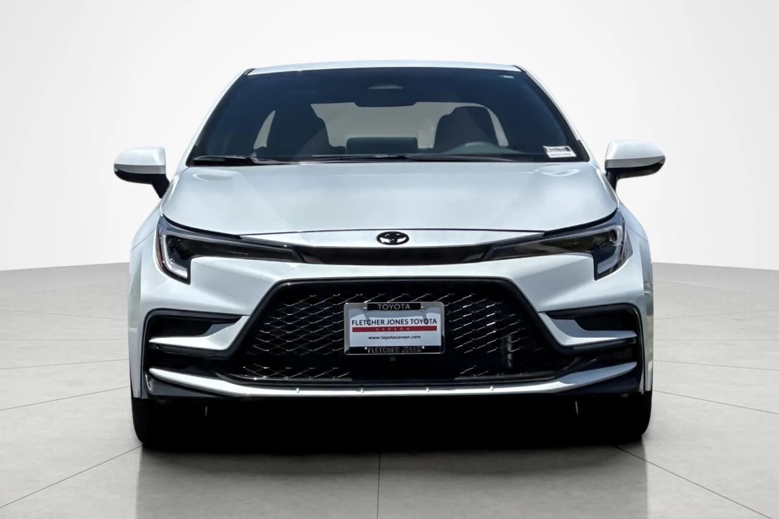 New 2026 Wind Chill Pearl <sup>1</sup> Toyota  XSE image 8