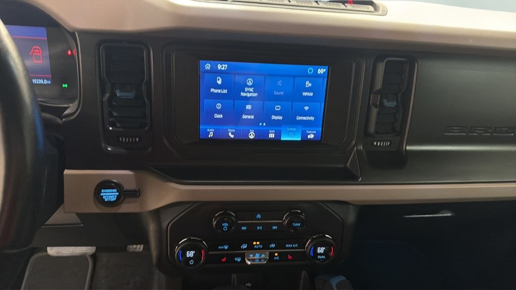2023 Ford Bronco 4-Door Wildtrak - Photo 11