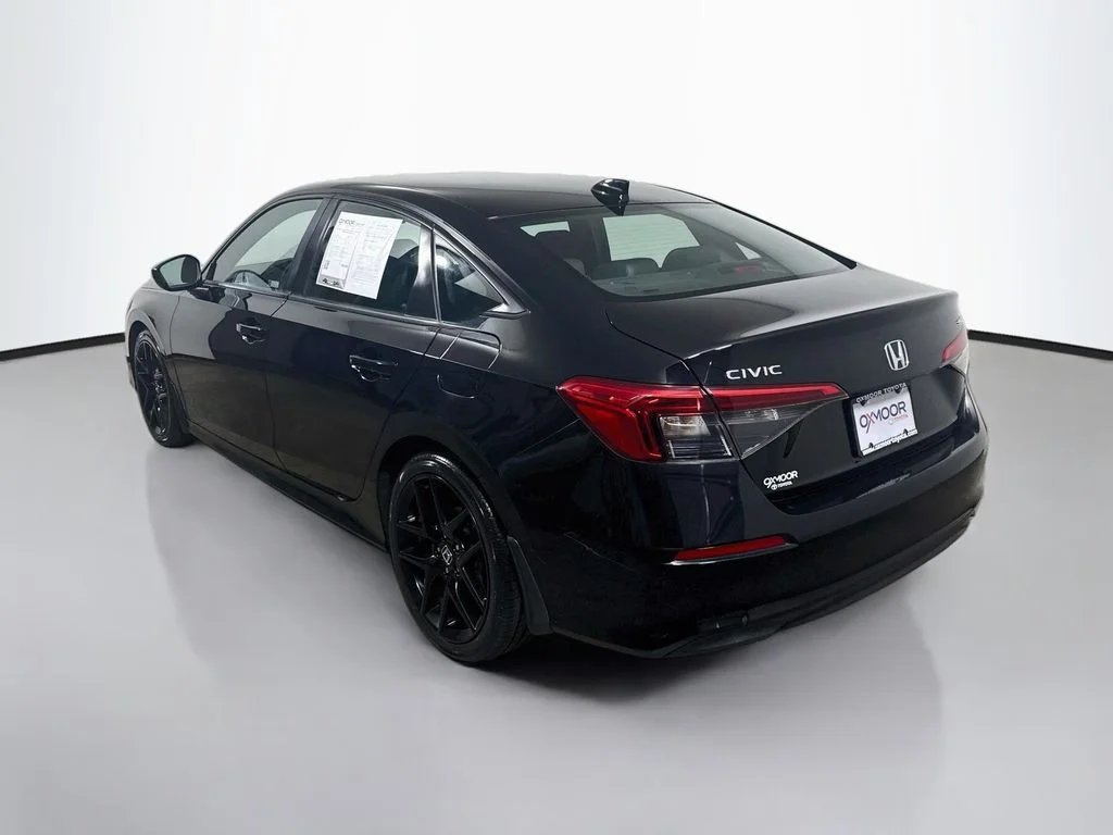 Used 2022 Crystal Black Pearl Honda Sport image 5