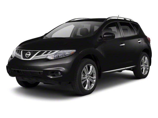 Used 2013 Super Black Clearcoat Nissan LE image 1
