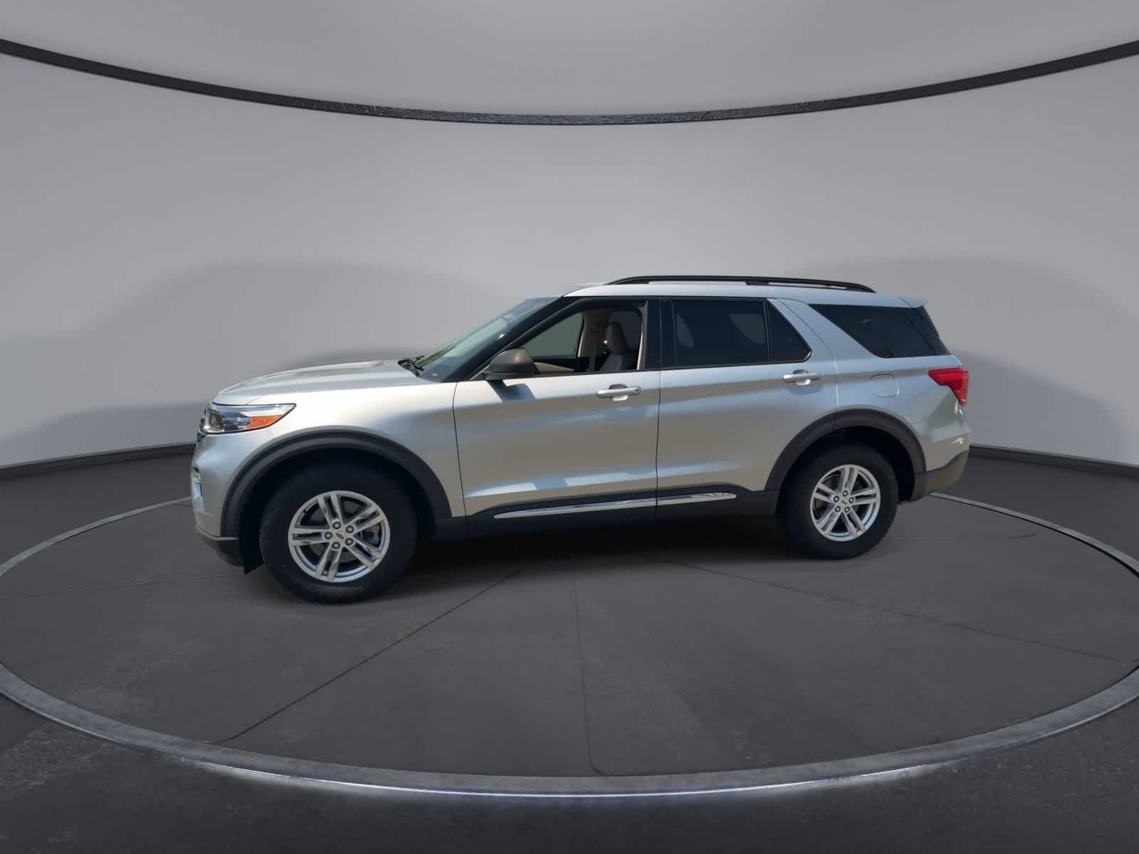 Certified Used 2020 Iconic Silver Metallic Ford XLT image 5
