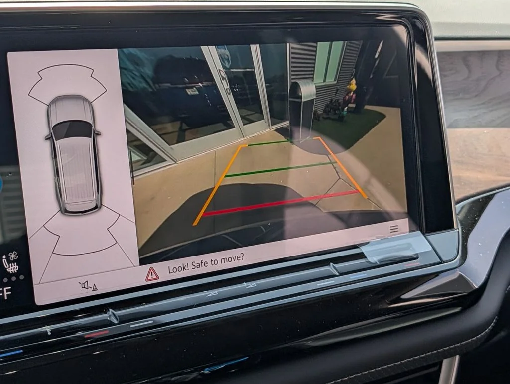 New 2026 Gray Volkswagen 2.0T SE w/Technology image 23