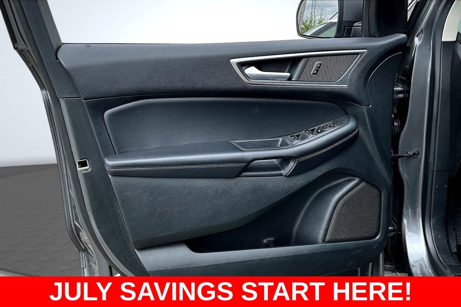 Used 2023 Gray Ford SEL image 22