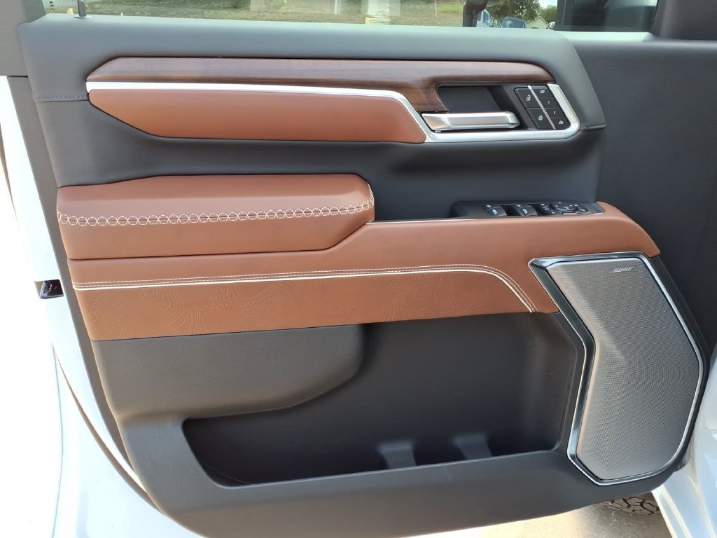 2026 GMC Sierra 2500HD Denali Ultimate - Photo 17