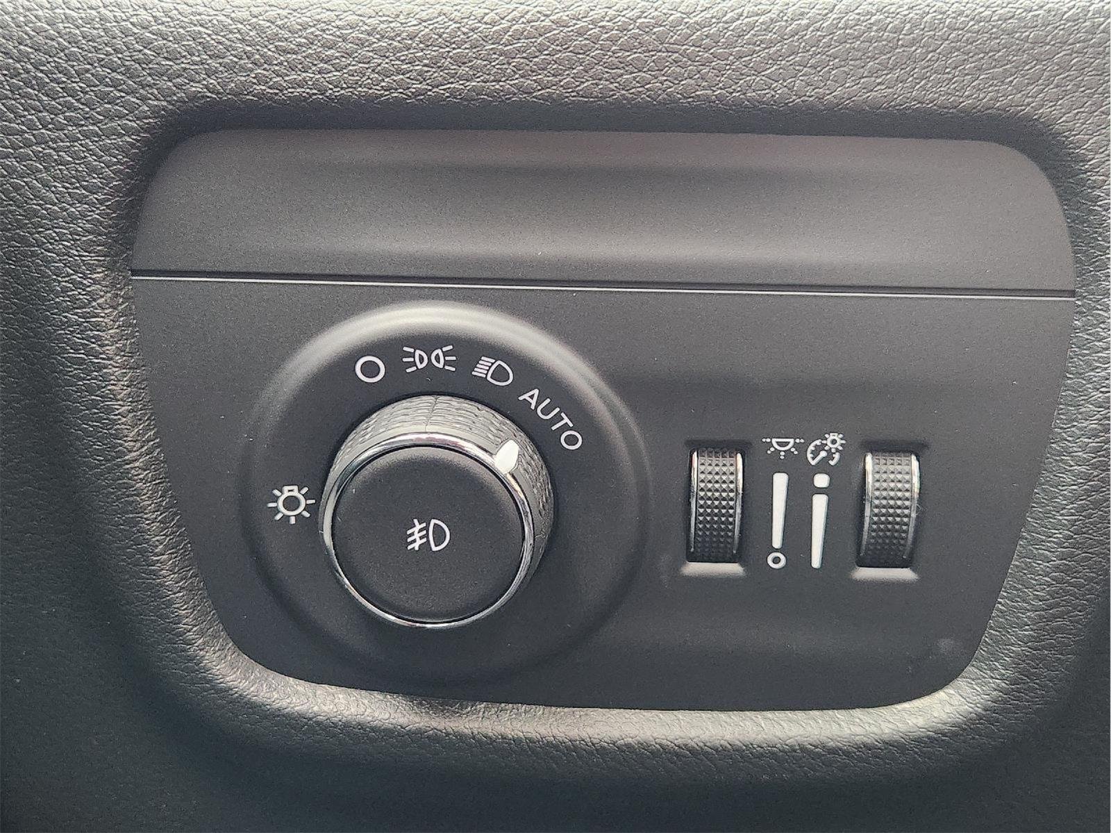 2025 Jeep Grand Cherokee L photo 23 of 35