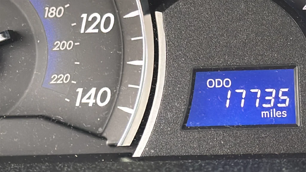 Used 2014 Black Toyota XLE image 20
