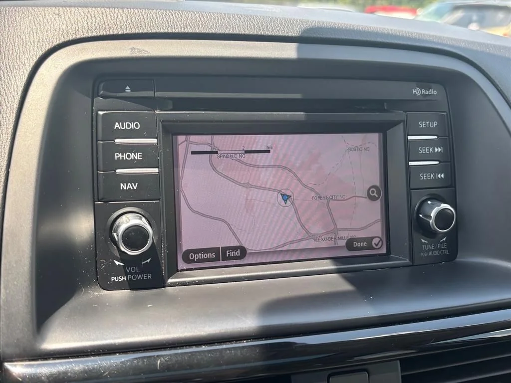 Used 2015 White Mazda Grand Touring image 19