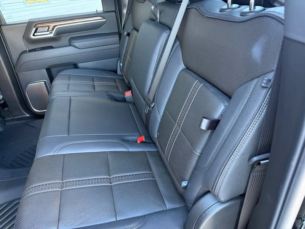 Used 2026 Black Chevrolet High Country image 10