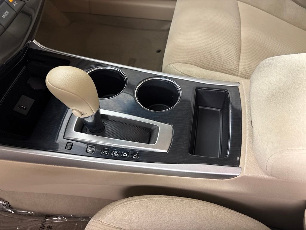 Used 2013 Beige Nissan 2.5 SV image 34
