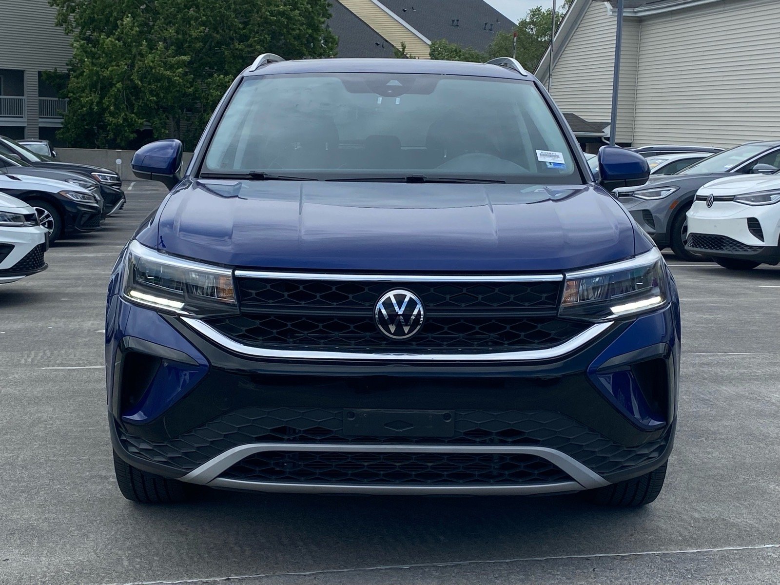 Certified Used 2023 Blue Volkswagen 1.5T SE image 4