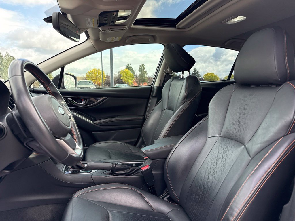 Used 2019 Crystal Black Silica Subaru 2.0i Limited image 9