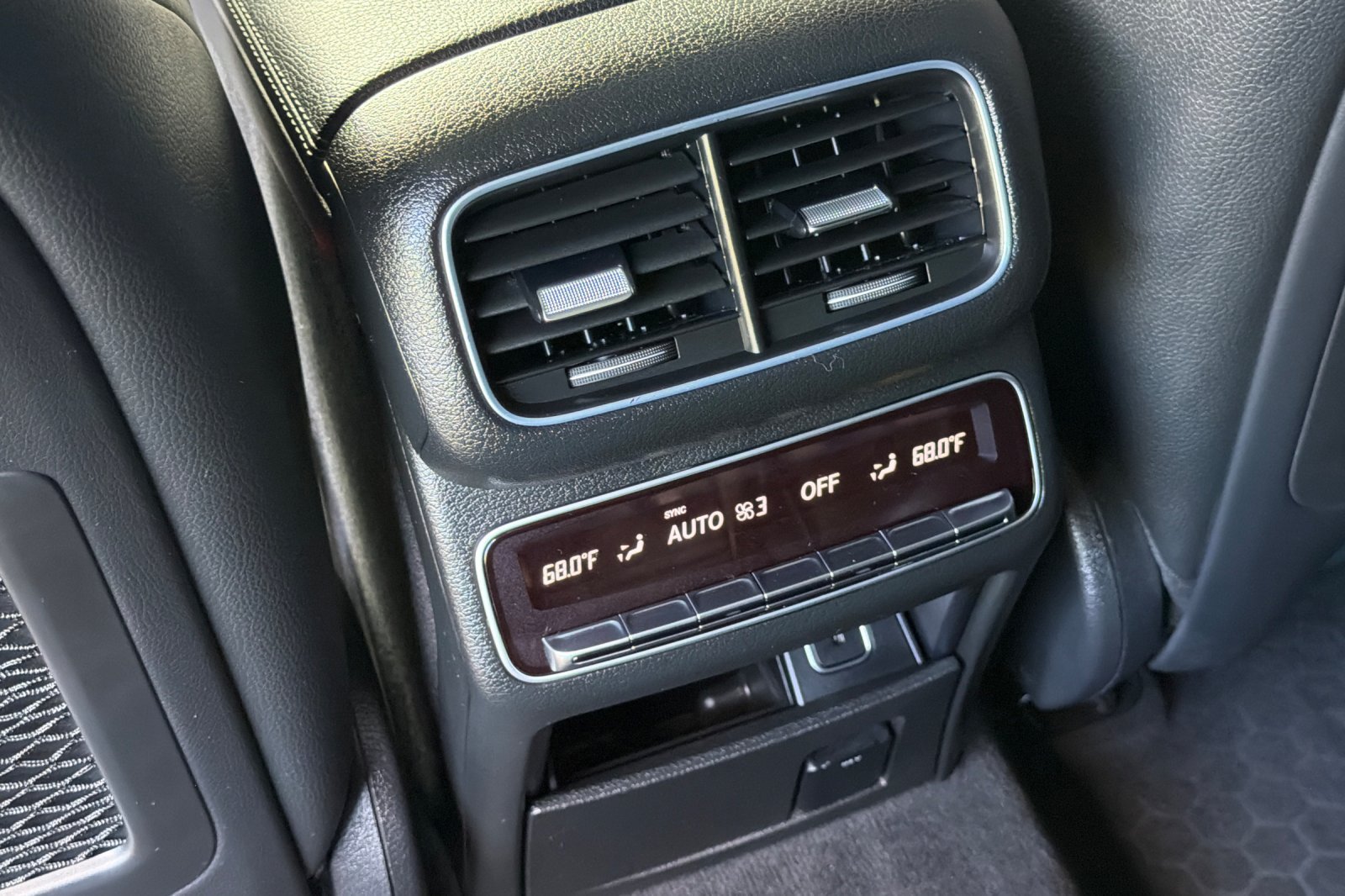 Certified Used 2022 Gray Mercedes-Benz GLS 450 image 26
