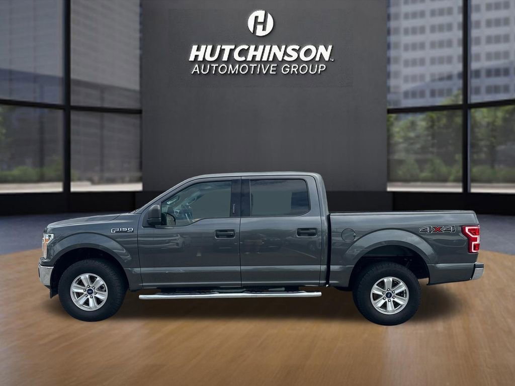 Used 2020  Ford XL image 4