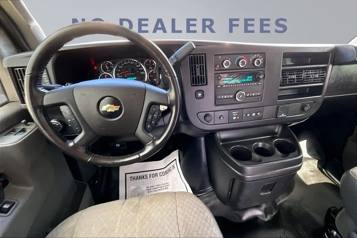 Used 2023  Chevrolet RWD 2500 Regular Wheelbase WT image 9