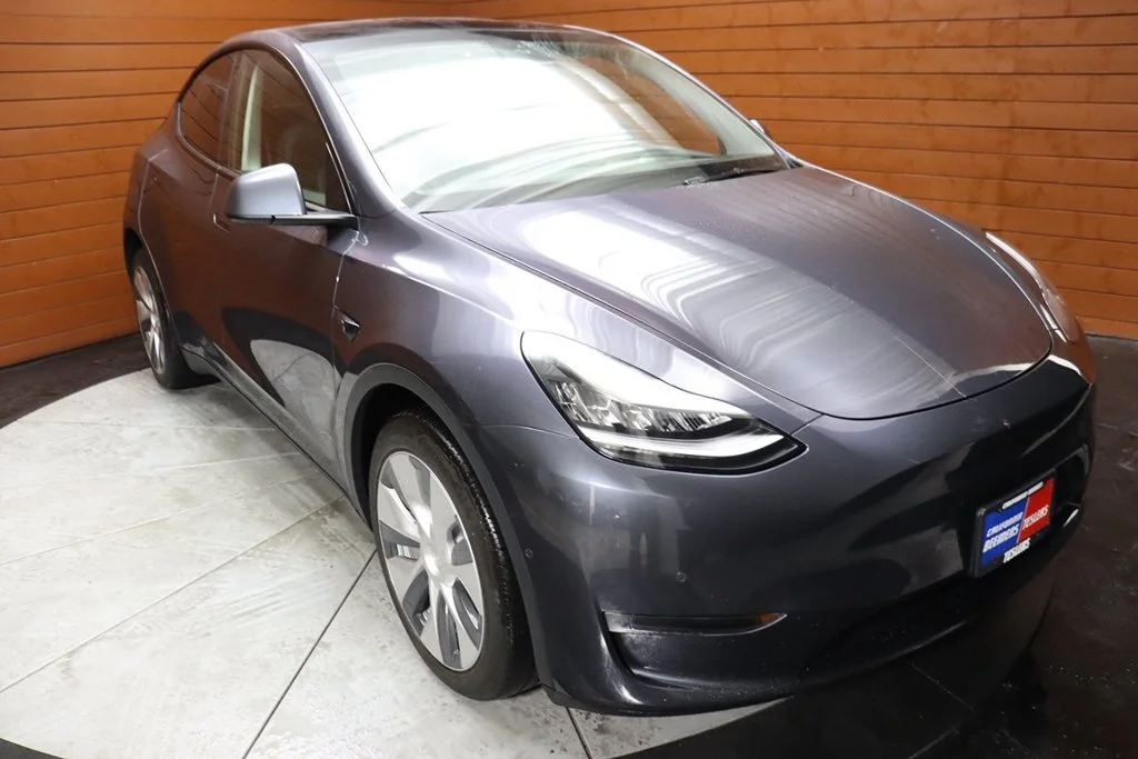Used 2023 Solid Black Tesla Long Range image 13