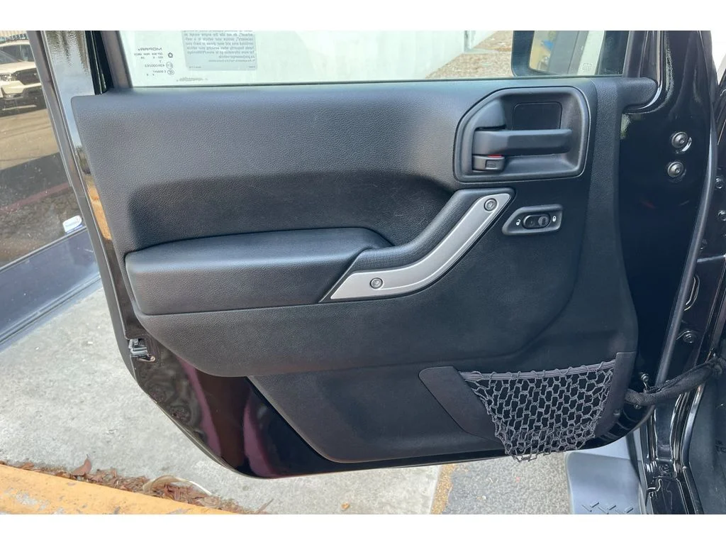 Used 2017 Black Clearcoat Jeep Sahara image 11
