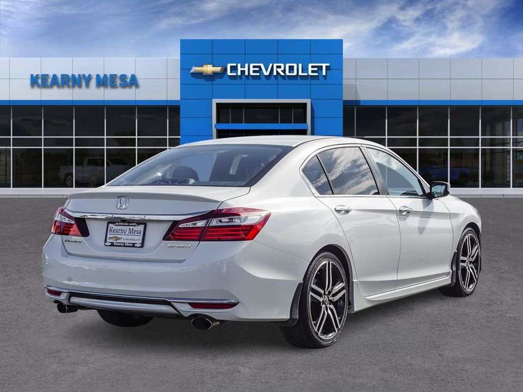 Used 2016 White Honda Sport image 6