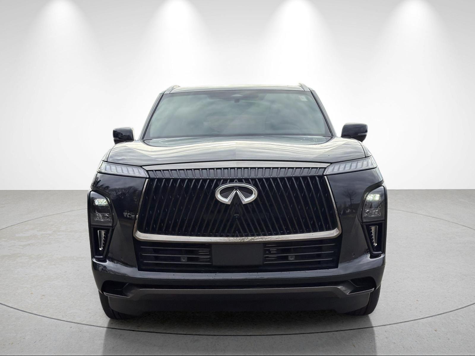 Used 2026 Mineral Black/Graphite Shadow INFINITI AUTOGRAPH image 8