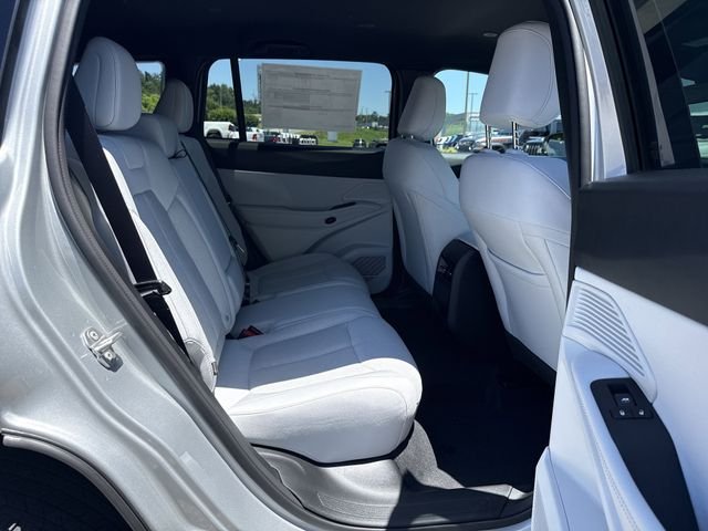 New 2026 Silver Jeep Laredo image 15
