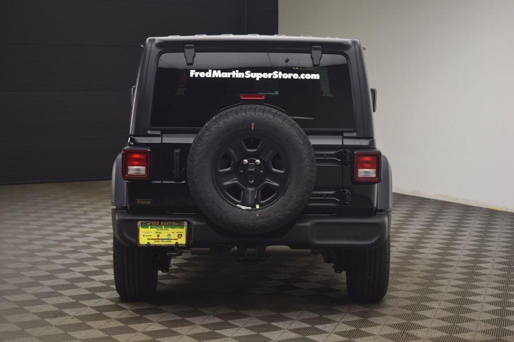New 2026 Black Clear-Coat Exterior Paint Jeep Sport image 11