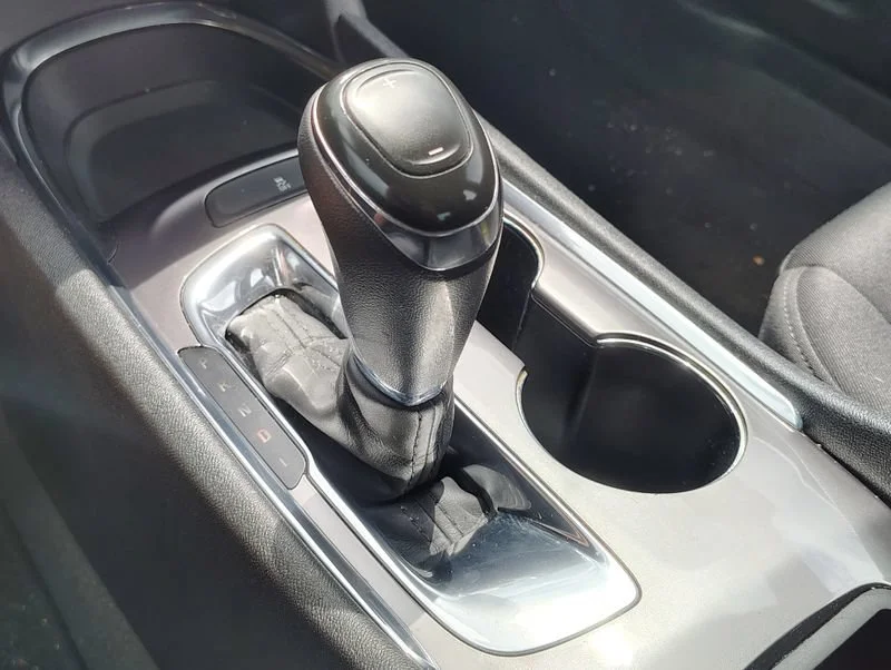 Used 2019 CAJUN RED TINTCOAT Chevrolet LT image 16