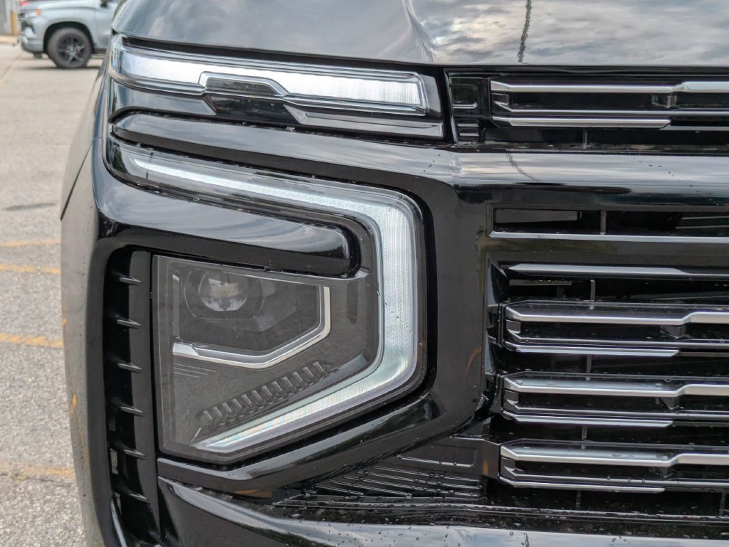 New 2026 Black Chevrolet High Country image 10