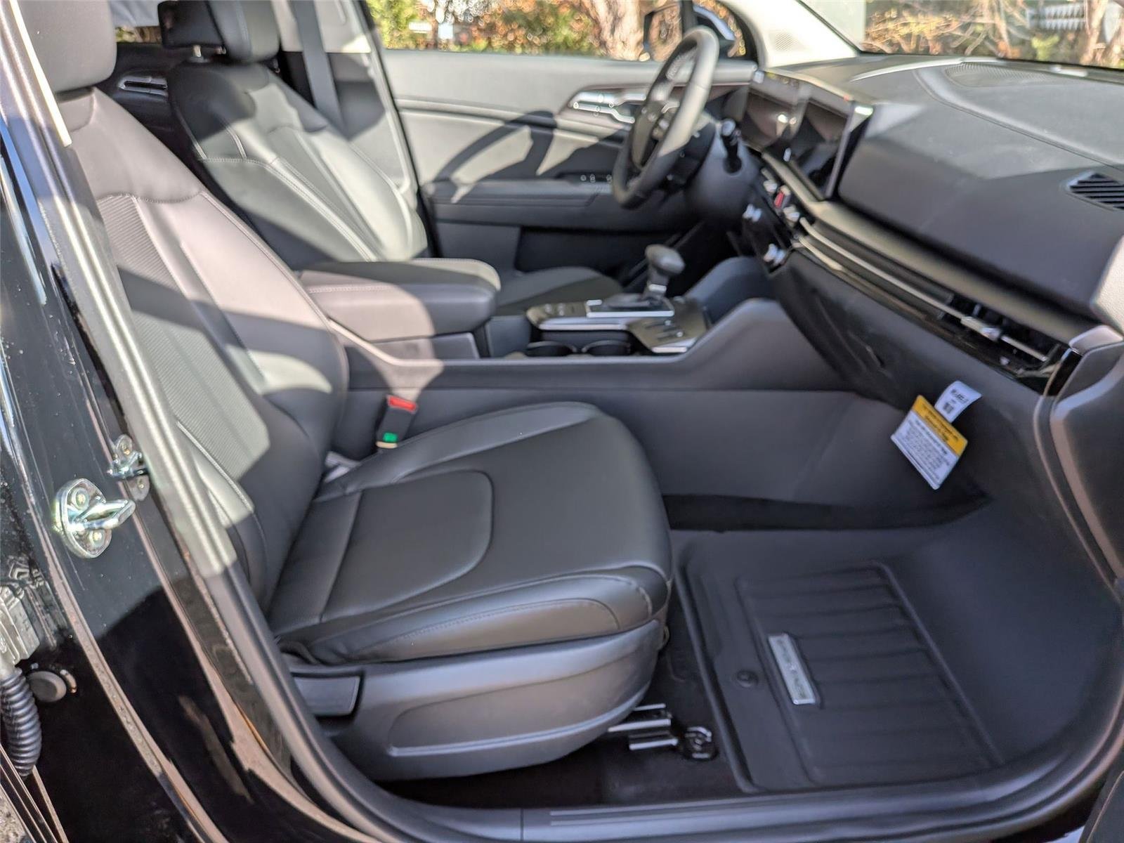 2026 Kia Sportage EX - Photo 35