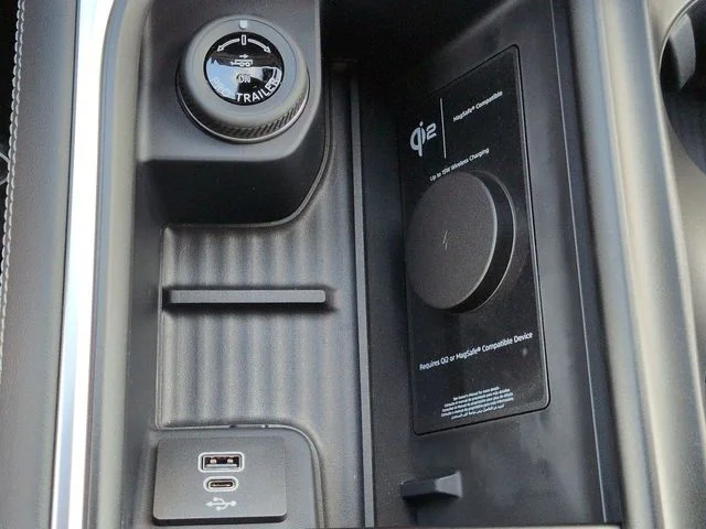 New 2027 Glacier Gray Metallic Tri-Coat Ford Platinum image 23