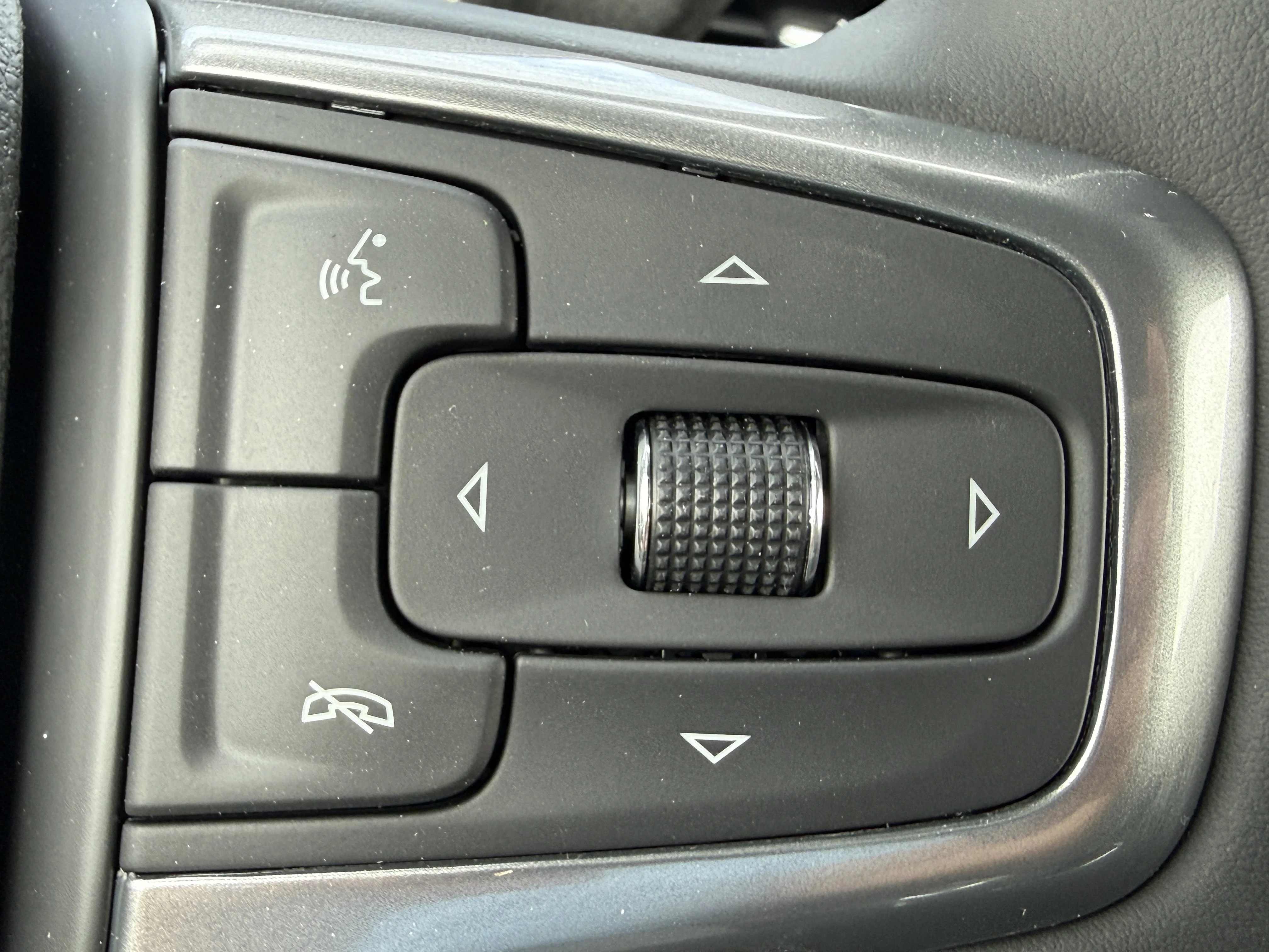 2026 Chevrolet Silverado 3500 HD LTZ - Photo 38