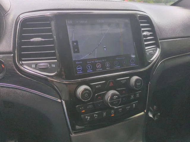 Used 2019 Black Jeep High Altitude image 36