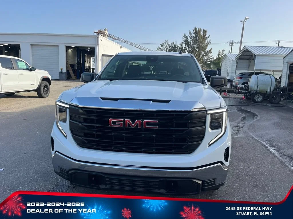 Used 2025 Summit White GMC Pro image 2