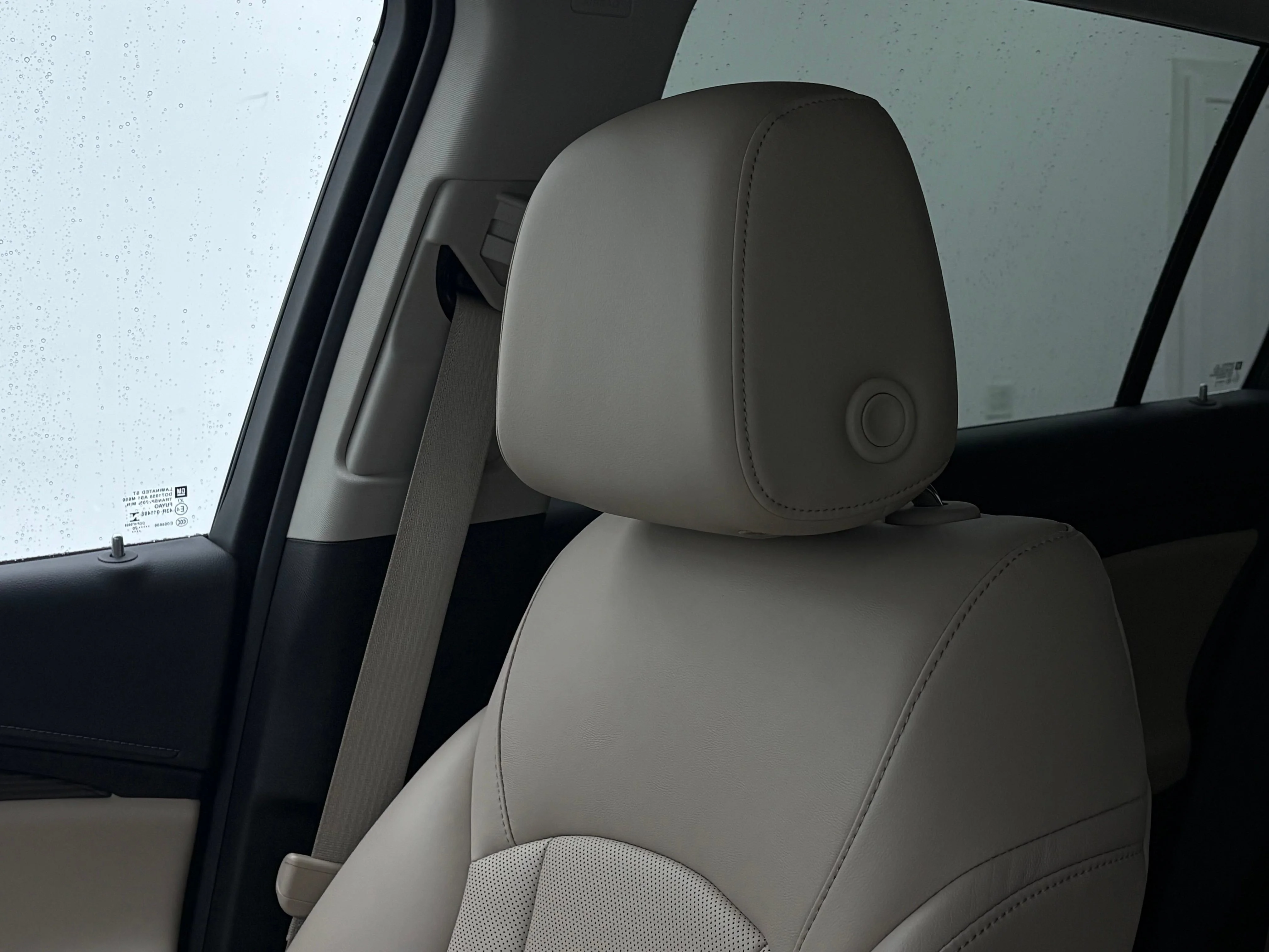 Used 2020 SUMMIT WHITE Buick Premium II image 40