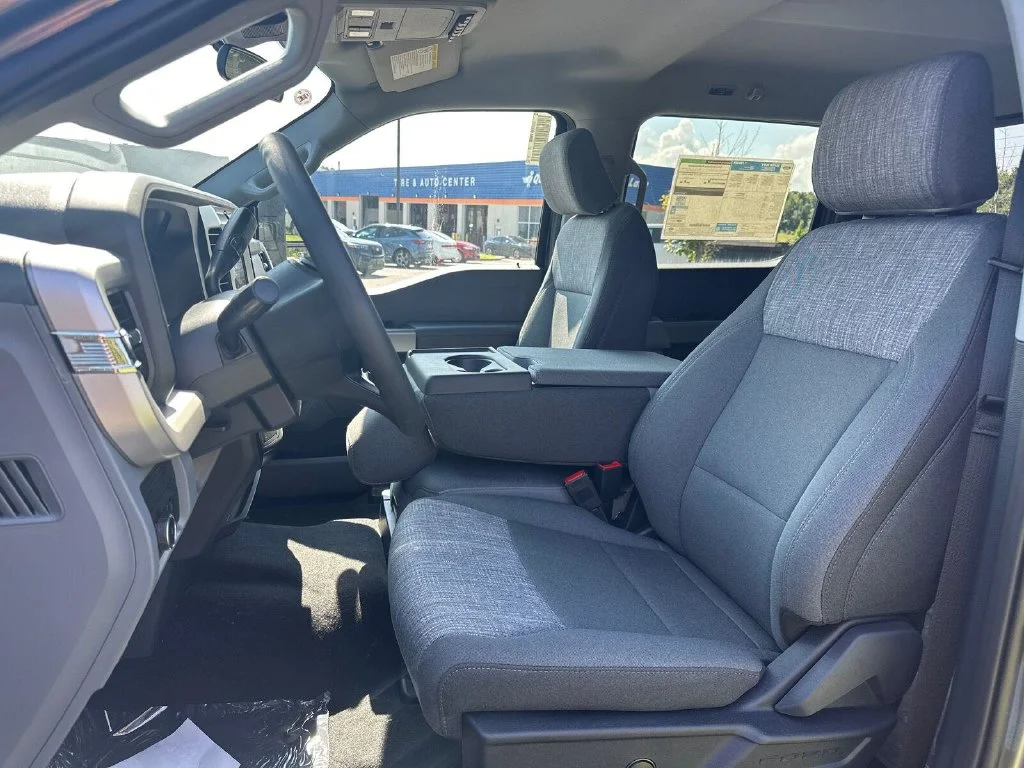 New 2026 Gray Ford XLT image 5
