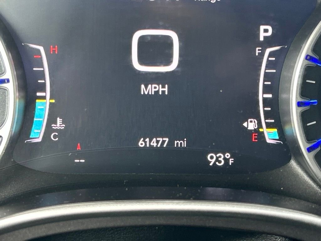 Used 2024 Silver Chrysler Touring L image 18