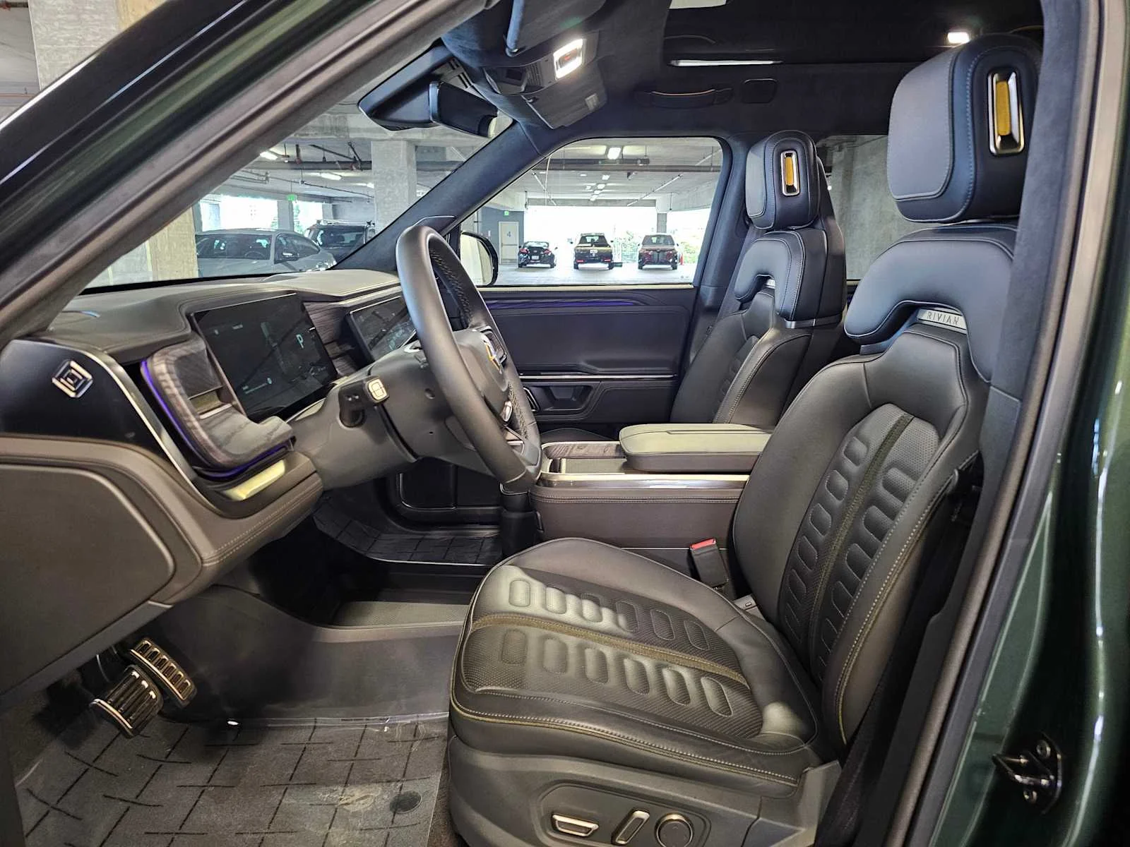 Used 2023  Rivian Adventure image 19