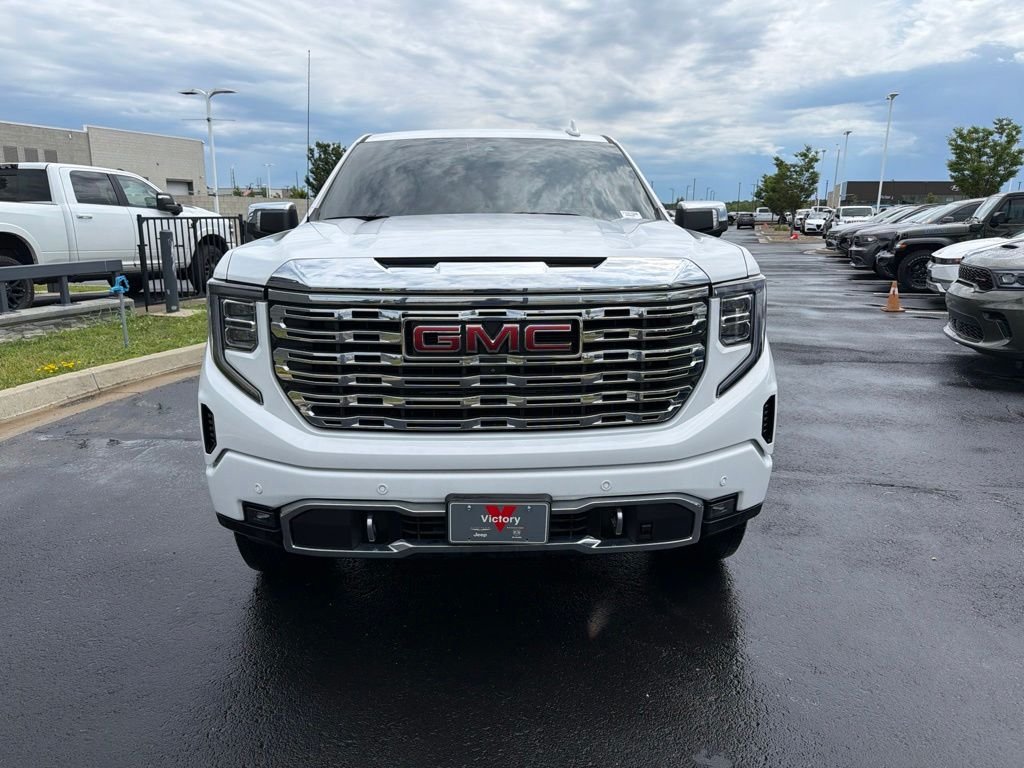 Used 2023 GMC Sierra 1500 Denali Denali with VIN 1GTUUGE89PZ273876 for sale in Kansas City
