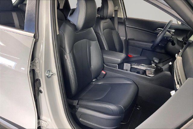 Used 2026 Gray Kia EX image 27
