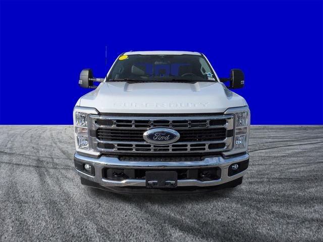 2025 Ford F-350 Super Duty Chassis Cab XL - Photo 9