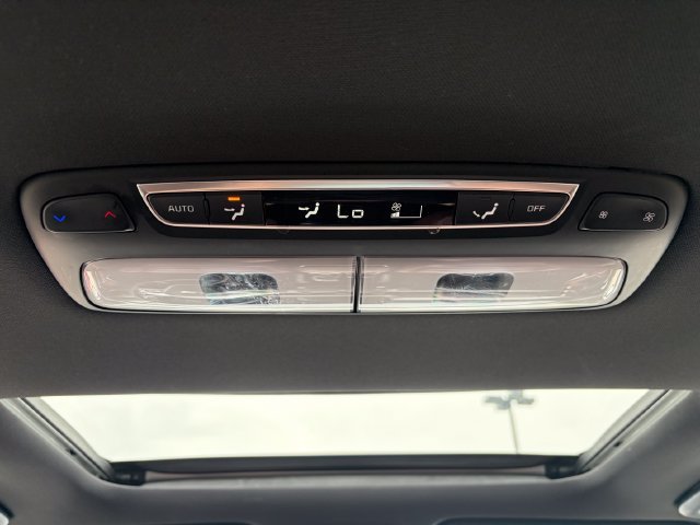 Certified Used 2024 White Pearl Kia EX image 31