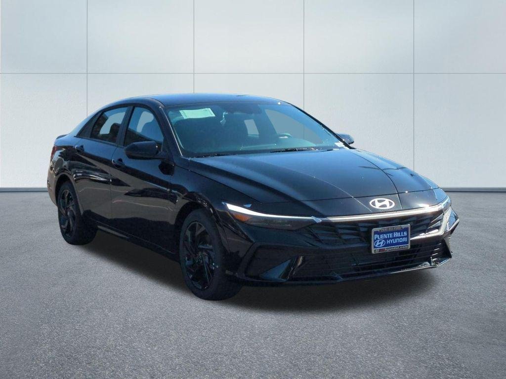 New 2026 Black Hyundai SEL Sport image 8