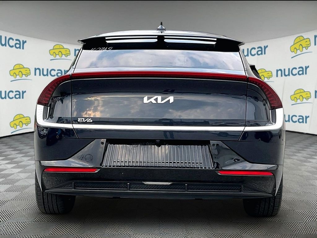Used 2024 Blue Kia Wind image 5
