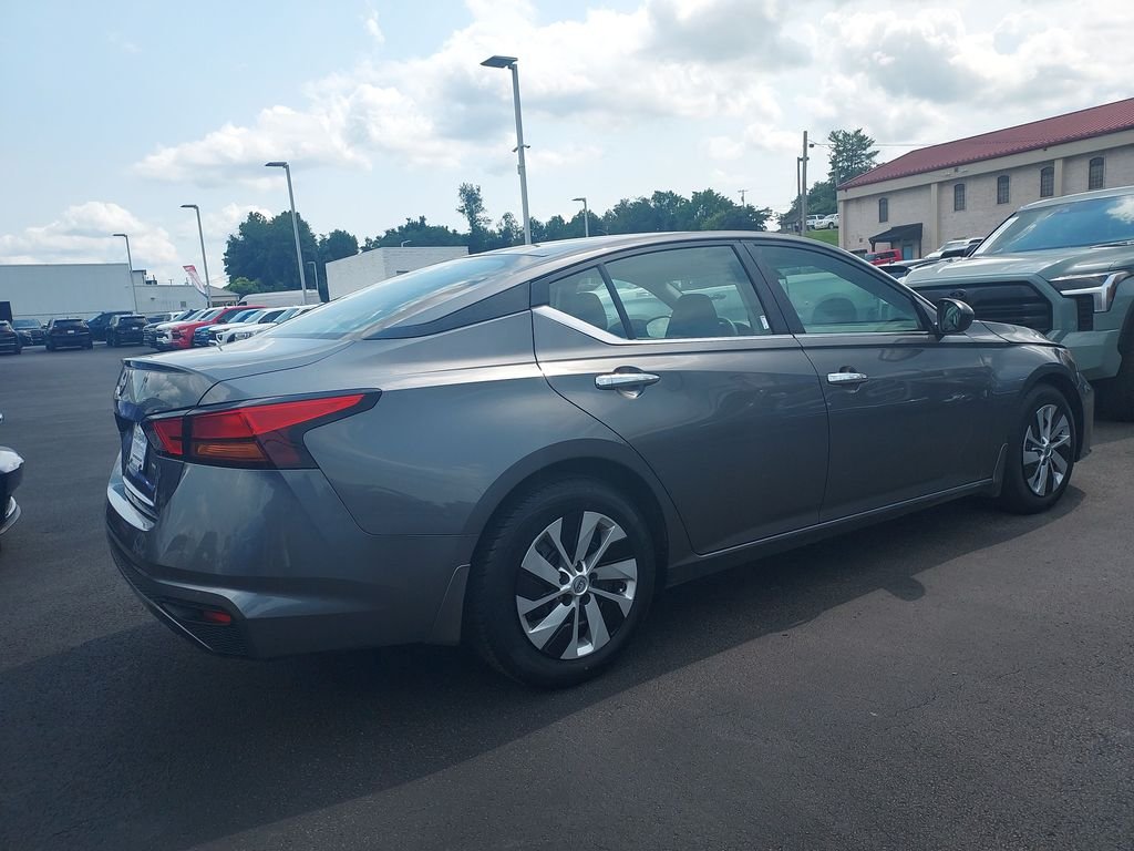 Used 2024 Gray Nissan 2.5 S image 5