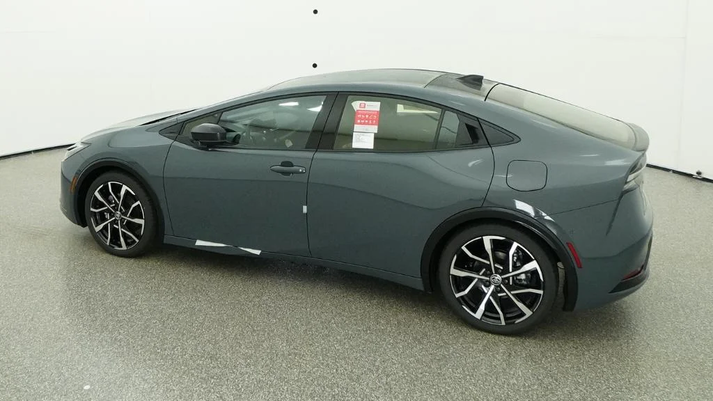 New 2026 Guardian Gray Toyota XSE Premium image 15