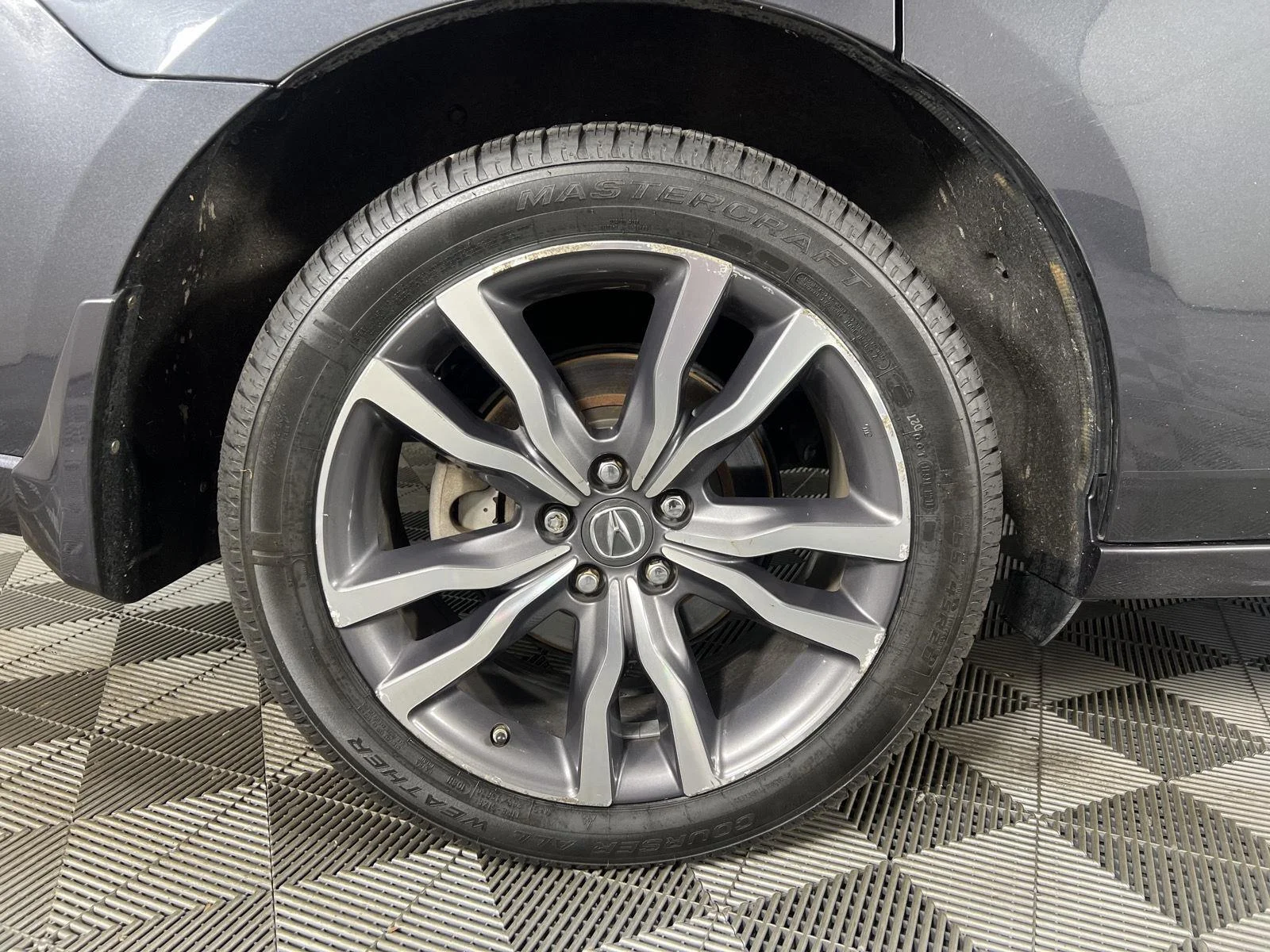 Used 2019 Gunmetal Metallic Acura SH-AWD w/Advance w/RES image 30
