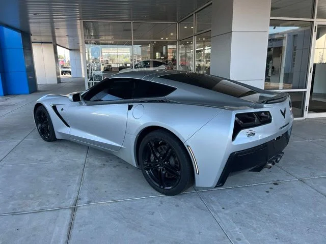 Used 2017 Silver Chevrolet Stingray image 37