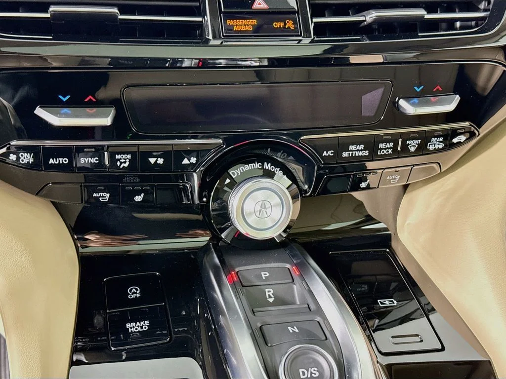 New 2026 Platinum White Pearl Acura Technology Package image 17