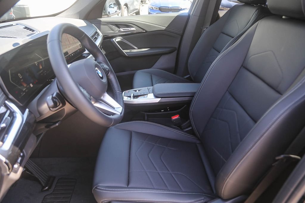 New 2026 Jet Black BMW xDrive28i image 13