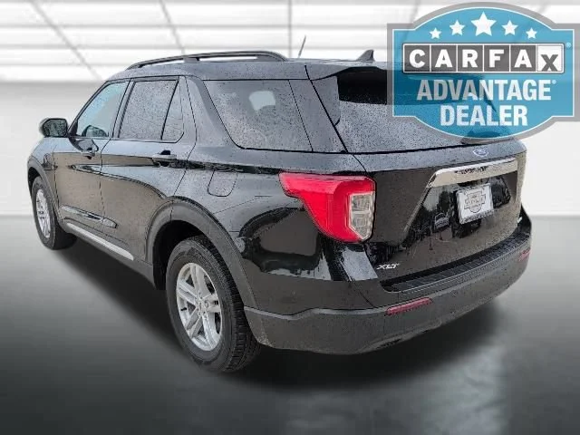 Used 2023 Black Ford XLT image 2